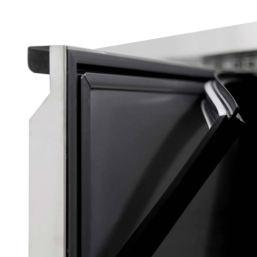 Kühltisch / 4-türig inkl. Aufkantung - Monoblock, 2230 x 700 mm
