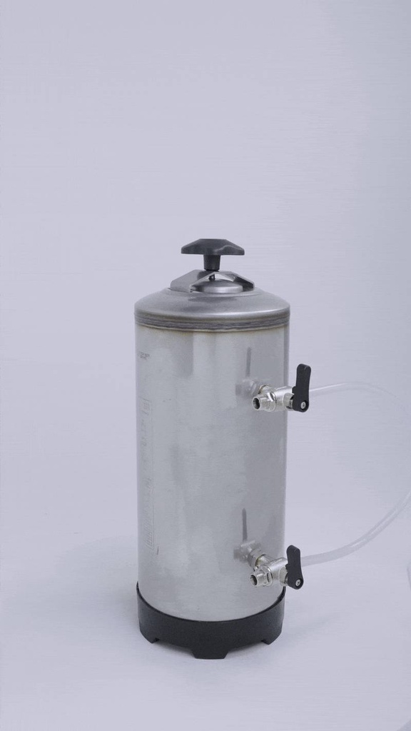 Wasserenthärter aus Edelstahl, 185 x 185 x 500 mm