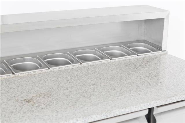 Pizzatisch 3 aus Edelstahl, 1368 x 700 x 1090 mm, 402 L