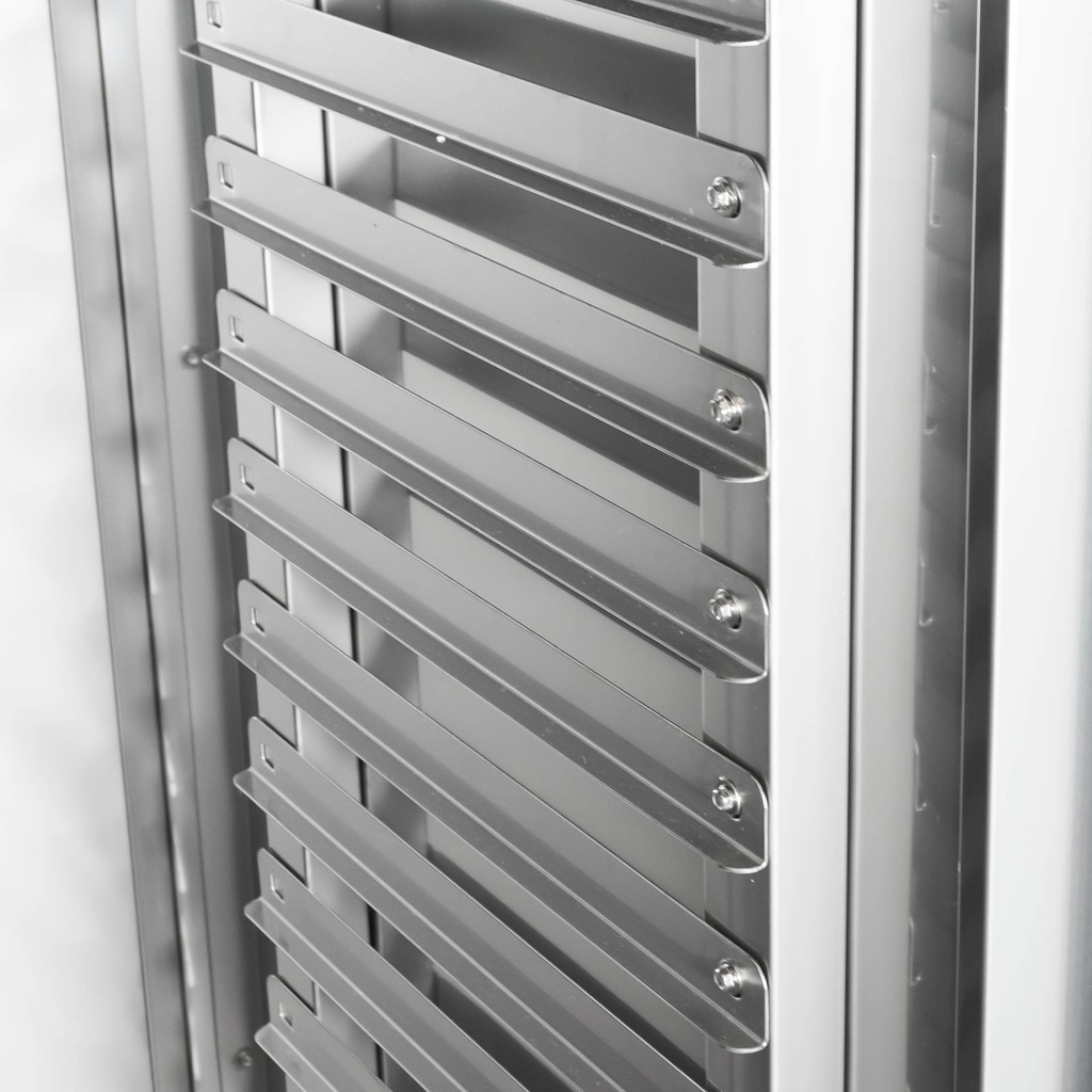 Bankett Wagen Warm aus Edelstahl, 17 x 2/1 GN, 720 x 900 x 1763 mm