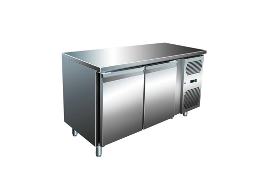 VIP Kühltisch mit 2 Türen -2 bis +8°C 1.360x700x860 mm